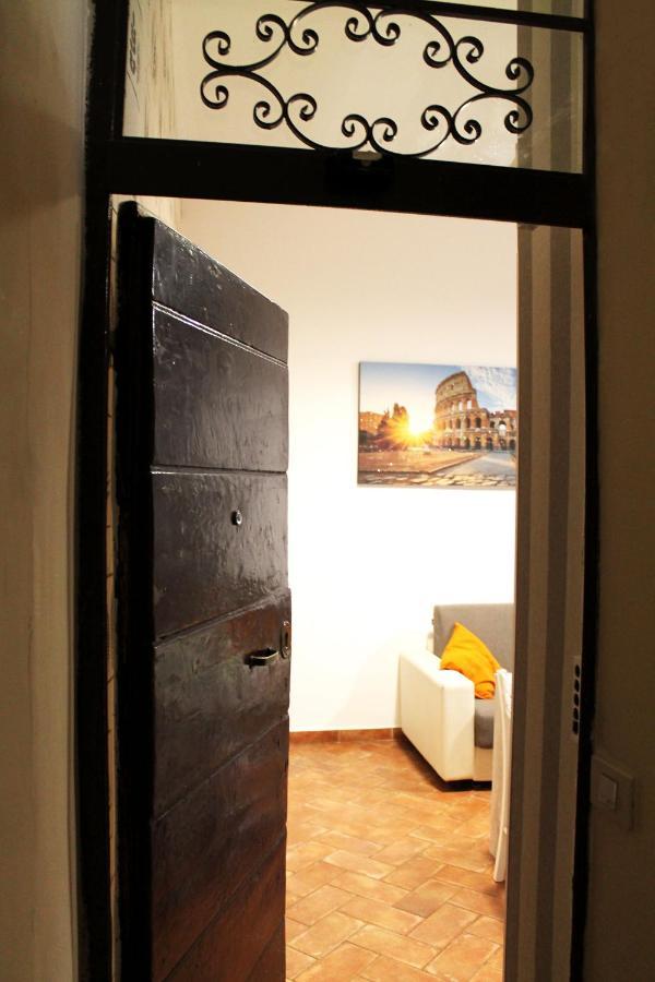50 Passi Colosseo Apartment 로마 외부 사진